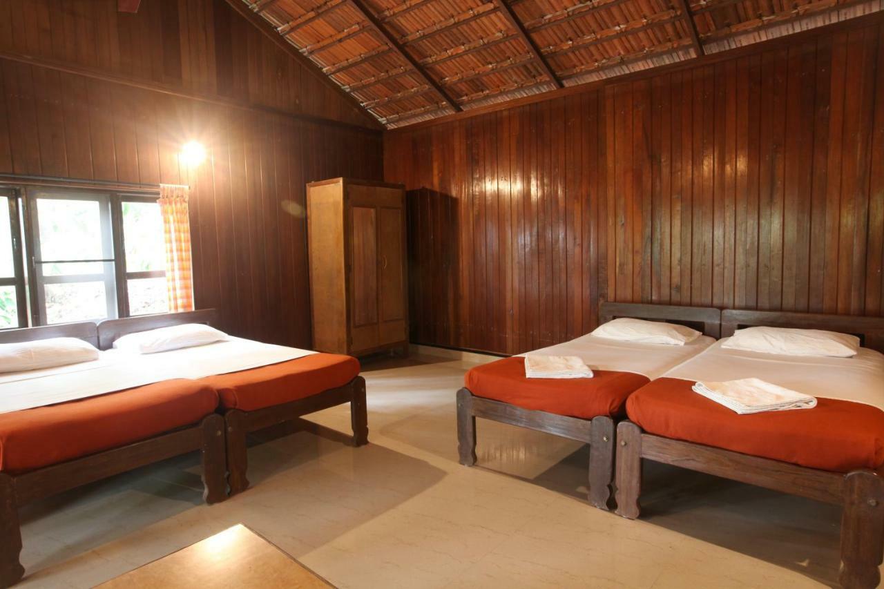 Eagle Eye Resorts Sangameswarpet Buitenkant foto