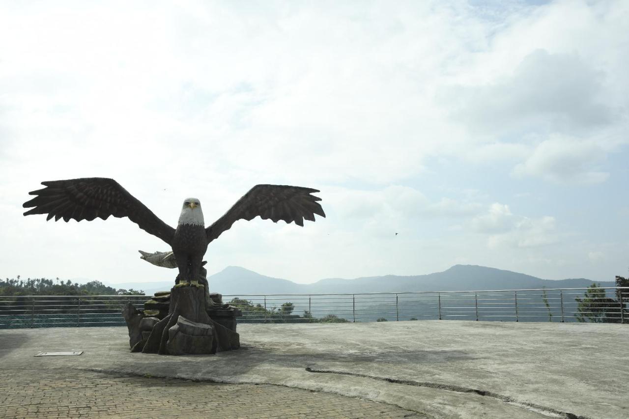 Eagle Eye Resorts Sangameswarpet Buitenkant foto