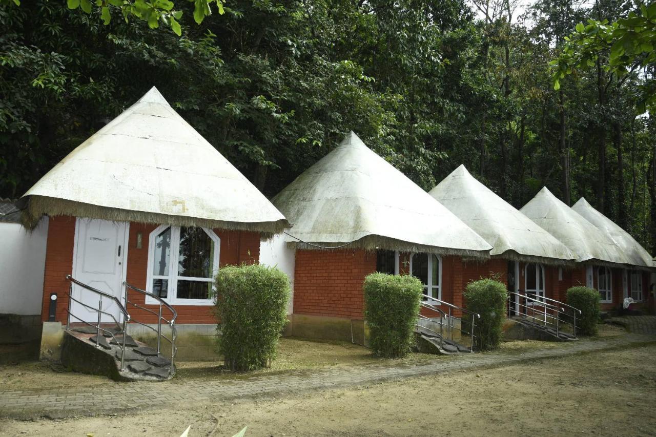 Eagle Eye Resorts Sangameswarpet Buitenkant foto