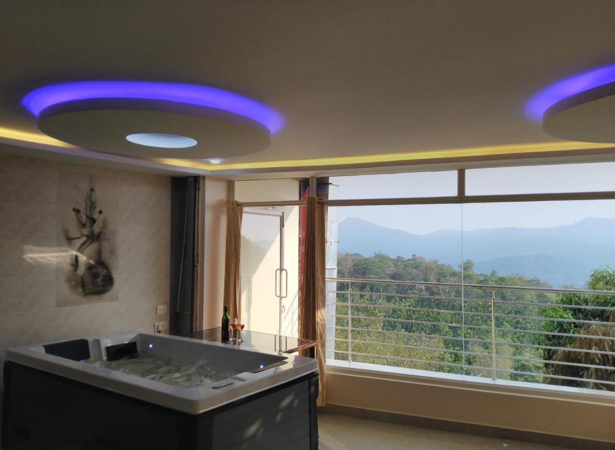 Eagle Eye Resorts Sangameswarpet Buitenkant foto