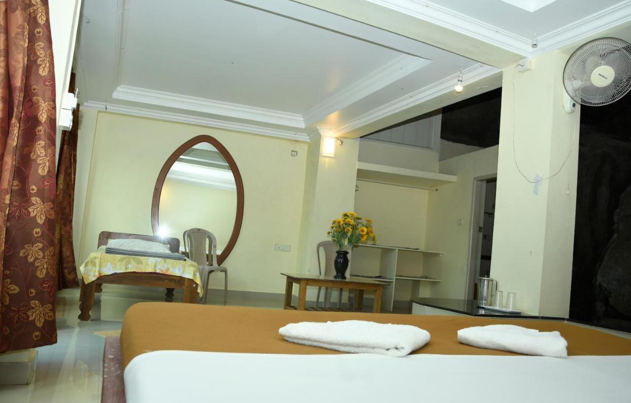 Eagle Eye Resorts Sangameswarpet Buitenkant foto