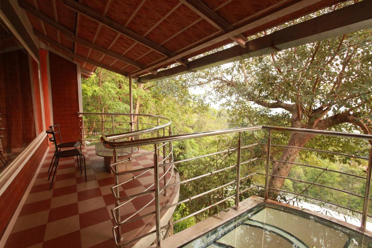 Eagle Eye Resorts Sangameswarpet Buitenkant foto