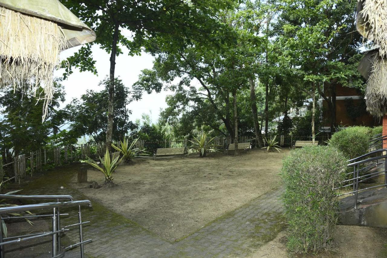 Eagle Eye Resorts Sangameswarpet Buitenkant foto